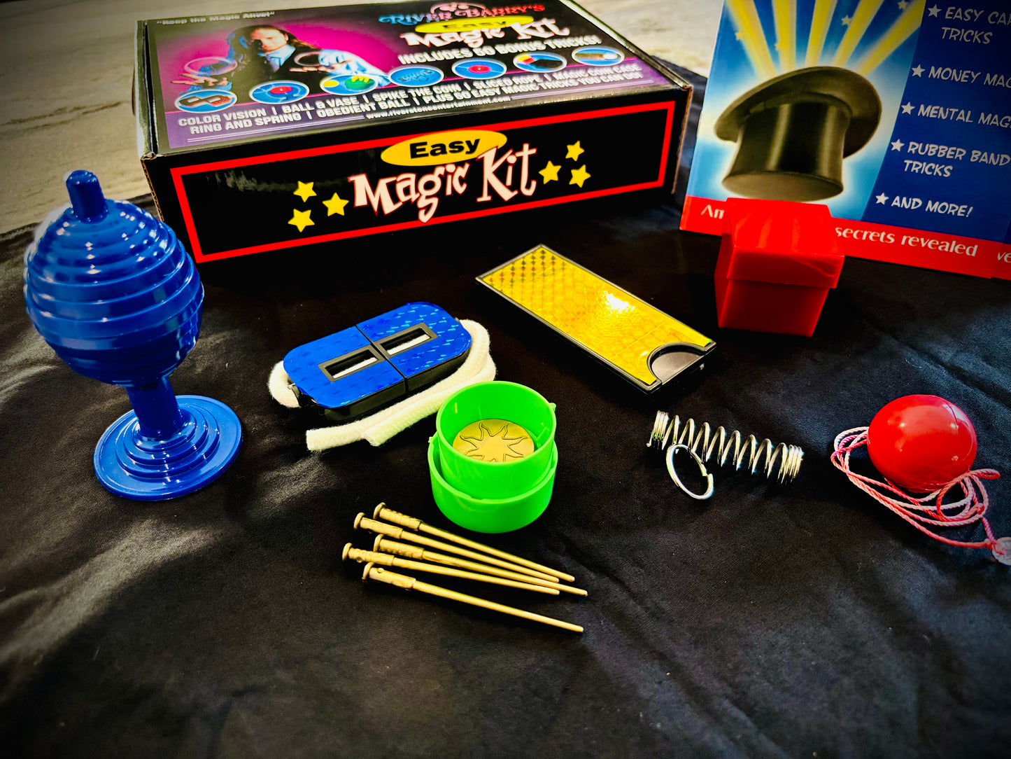 River Barry's Easy Magic Kit
